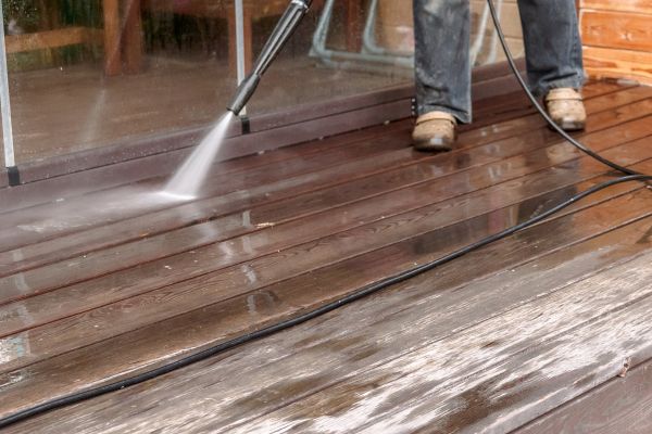 Cost of Pool Deck Power Washing in Johnson City