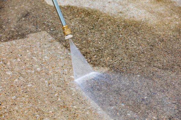 Driveway Pressure Cleaning in Johnson City